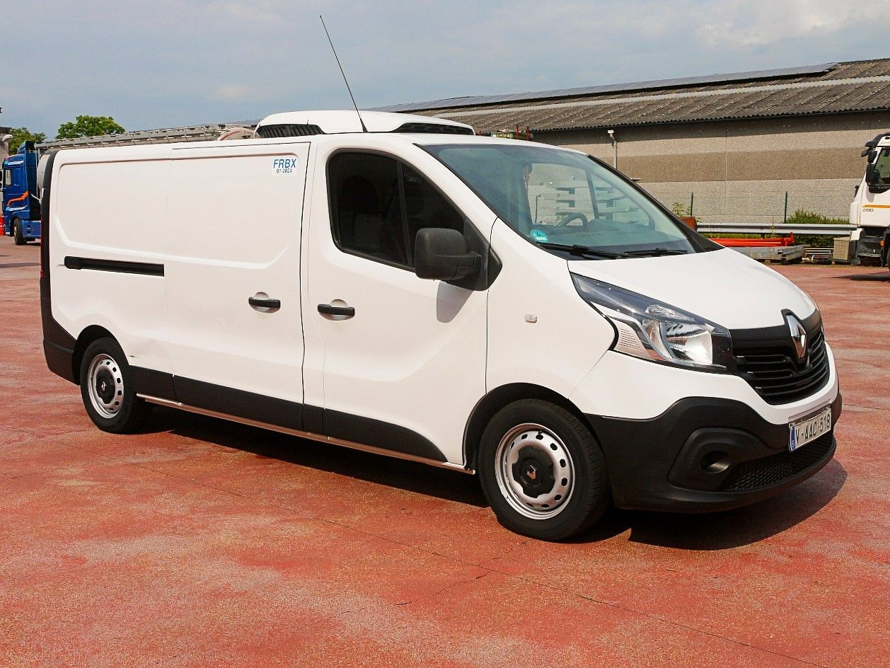 Renault TRAFIC L KUHLKASTENWAGEN CARRIER XARIOS 200 -20c - Tarbesõiduk külmik: pilt 2 Renault TRAFIC L KUHLKASTENWAGEN CARRIER XARIOS 200 -20c - Tarbesõiduk külmik: pilt 2