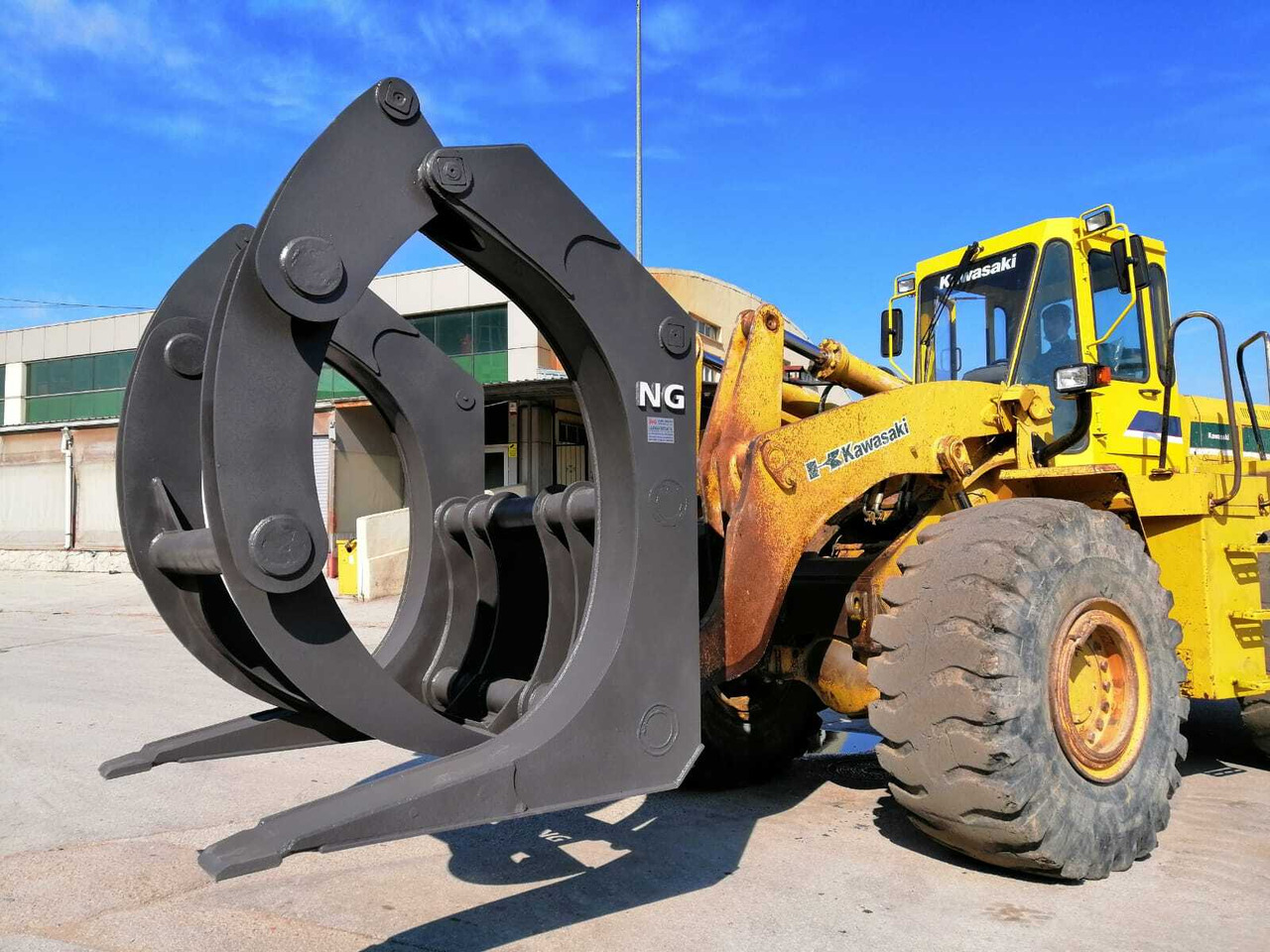 LOADER LOG GRAPPLE - TIMBER GRAPPLE - Haarats - Laadur: pilt 1 LOADER LOG GRAPPLE - TIMBER GRAPPLE - Haarats - Laadur: pilt 1