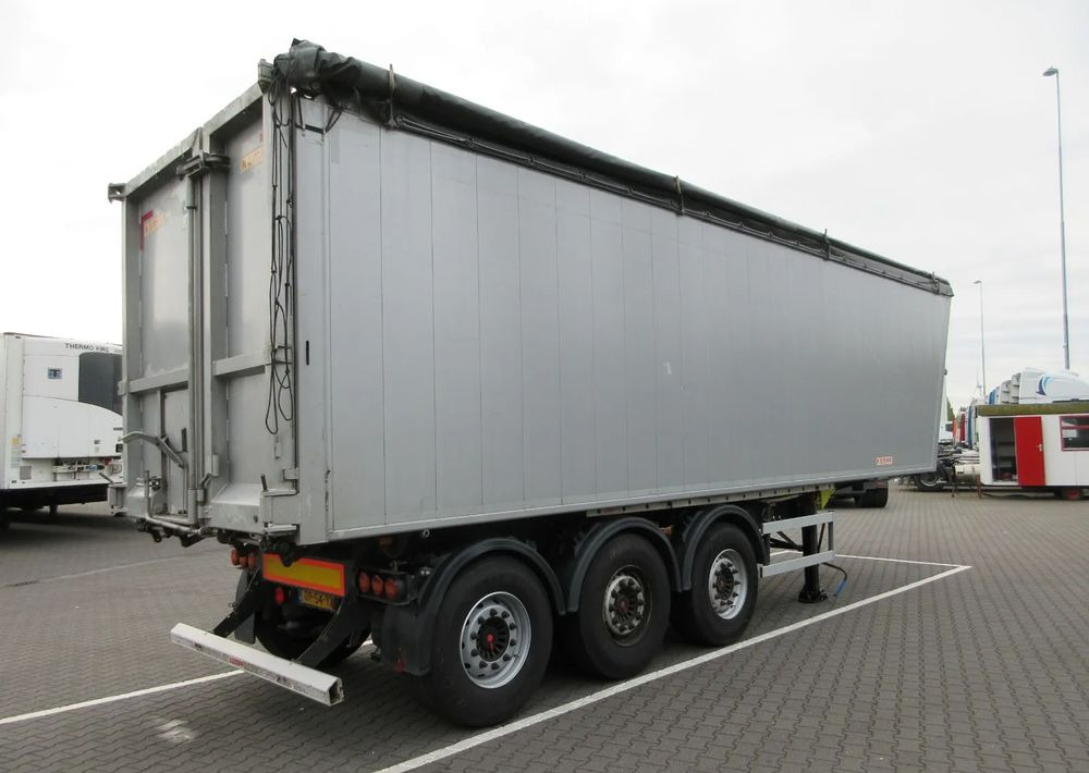 Kempf Wywrotka - Kallur-poolhaagis: pilt 1 Kempf Wywrotka - Kallur-poolhaagis: pilt 1