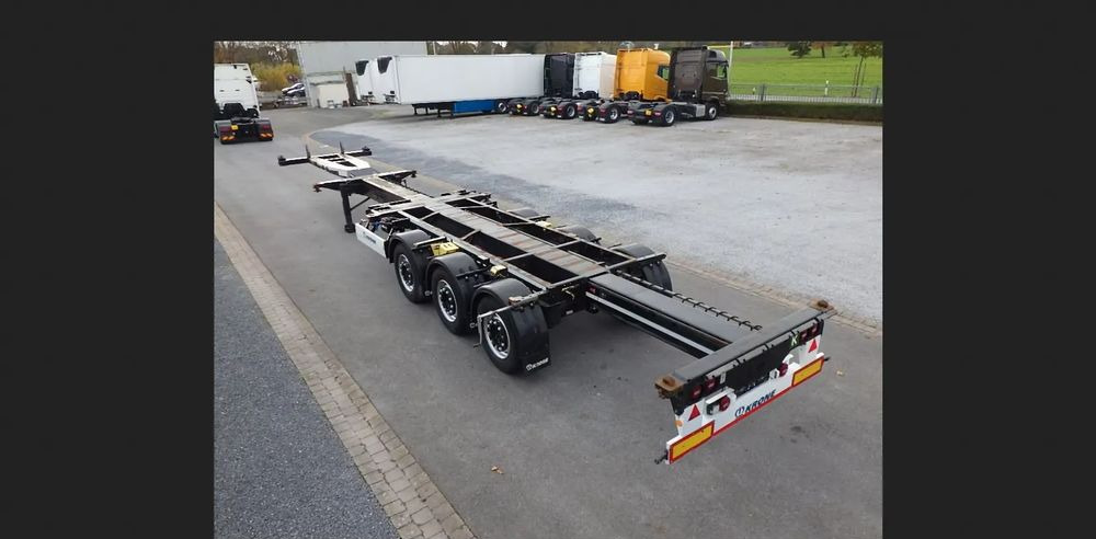 Krone Podkontenerowa - Konteinerveduk/ Tõstukiga poolhaagis: pilt 2 Krone Podkontenerowa - Konteinerveduk/ Tõstukiga poolhaagis: pilt 2