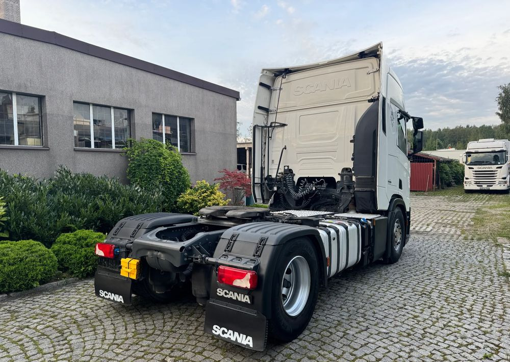 Sadulveok Scania R450: pilt 6