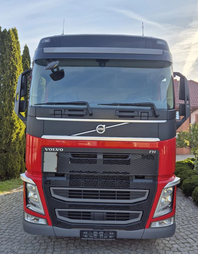 Volvo FH GLOBETROTTER - Sadulveok: pilt 2 Volvo FH GLOBETROTTER - Sadulveok: pilt 2