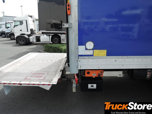 Mercedes-Benz Atego 1218 L - Kasti veoauto: pilt 2 Mercedes-Benz Atego 1218 L - Kasti veoauto: pilt 2