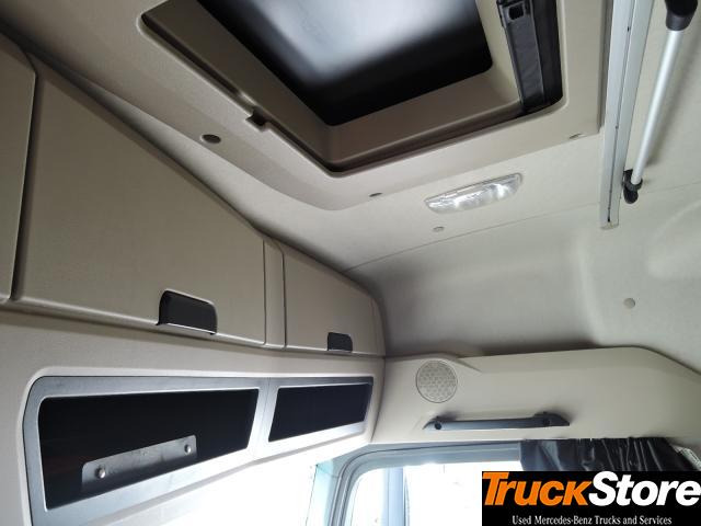 Sadulveok Mercedes-Benz Actros 1843 LS: pilt 10
