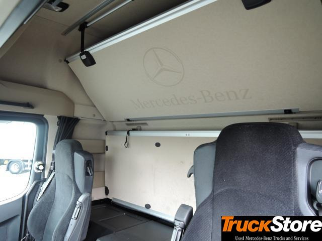 Sadulveok Mercedes-Benz Actros 1845 LS: pilt 7