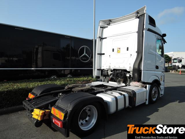 Mercedes-Benz Actros 1845 LS nRL - Sadulveok: pilt 4 Mercedes-Benz Actros 1845 LS nRL - Sadulveok: pilt 4