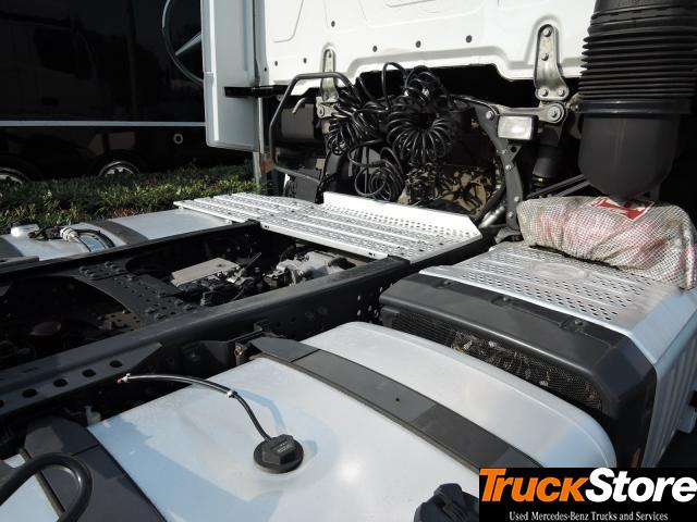 Mercedes-Benz Actros 1848 LS - Sadulveok: pilt 2 Mercedes-Benz Actros 1848 LS - Sadulveok: pilt 2