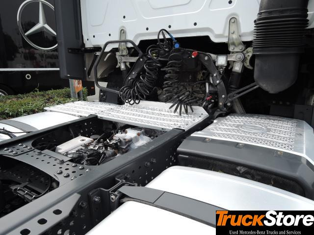 Mercedes-Benz Actros 1851 LS - Sadulveok: pilt 2 Mercedes-Benz Actros 1851 LS - Sadulveok: pilt 2