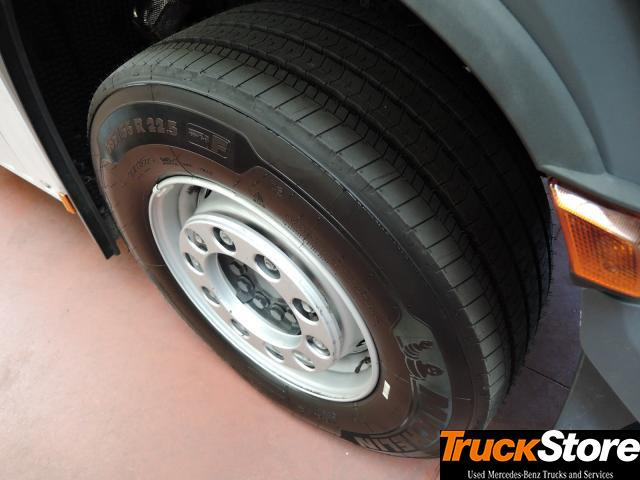 Sadulveok Mercedes-Benz Actros 1851 LS: pilt 10