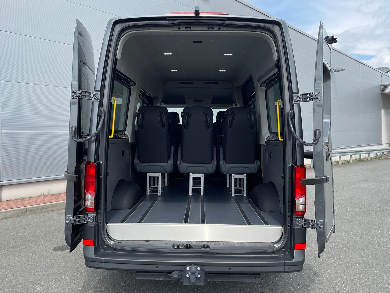Auto MAN TGE 3.180 Kombi L3H2 4x4 TEMPOMAT KAMERA 8-SITZE: pilt 34