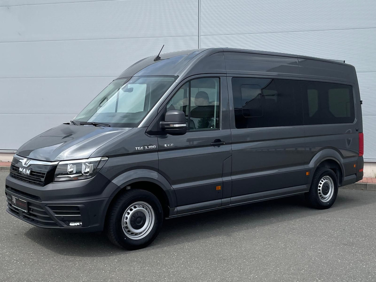 MAN TGE 3.180 Kombi L3H2 4x4 TEMPOMAT KAMERA 8-SITZE - Väikebuss, Mikrobuss: pilt 1 MAN TGE 3.180 Kombi L3H2 4x4 TEMPOMAT KAMERA 8-SITZE - Väikebuss, Mikrobuss: pilt 1