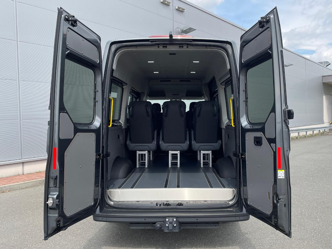 Auto MAN TGE 3.180 Kombi L3H2 4x4 TEMPOMAT KAMERA 8-SITZE: pilt 10