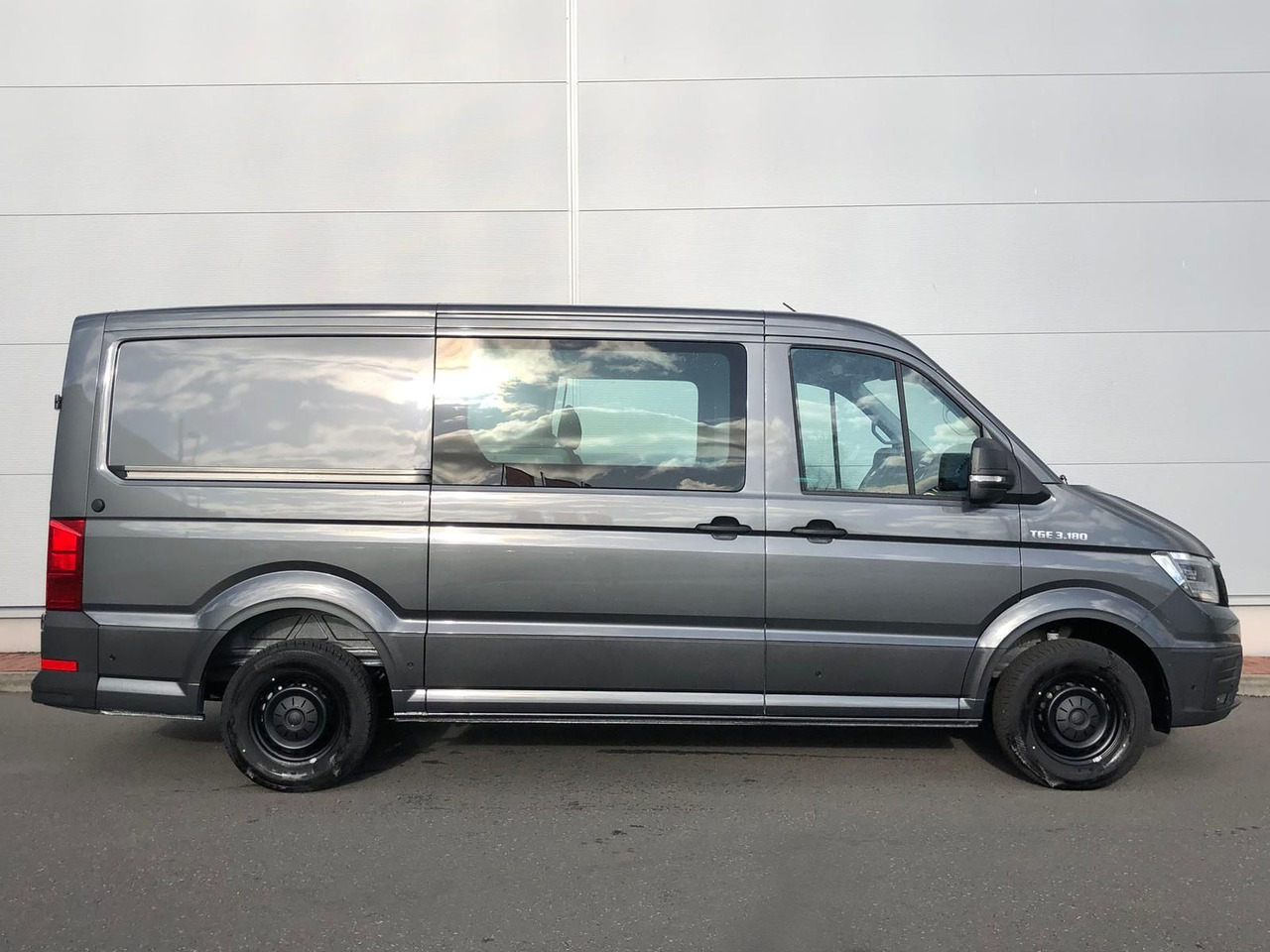 MAN TGE 3.180 L3H2 MIXTO AUTOM ACC LED AHK DAB - Kaubik, Meeskonnaauto: pilt 5 MAN TGE 3.180 L3H2 MIXTO AUTOM ACC LED AHK DAB - Kaubik, Meeskonnaauto: pilt 5