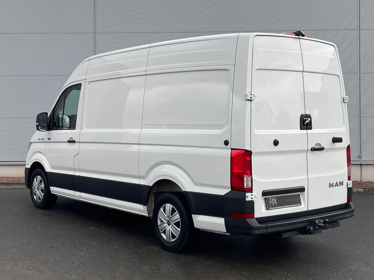 Auto MAN TGE 3.180 L3H3 Kasten 4x4 AUTOM DIFF AHK TEMP: pilt 8