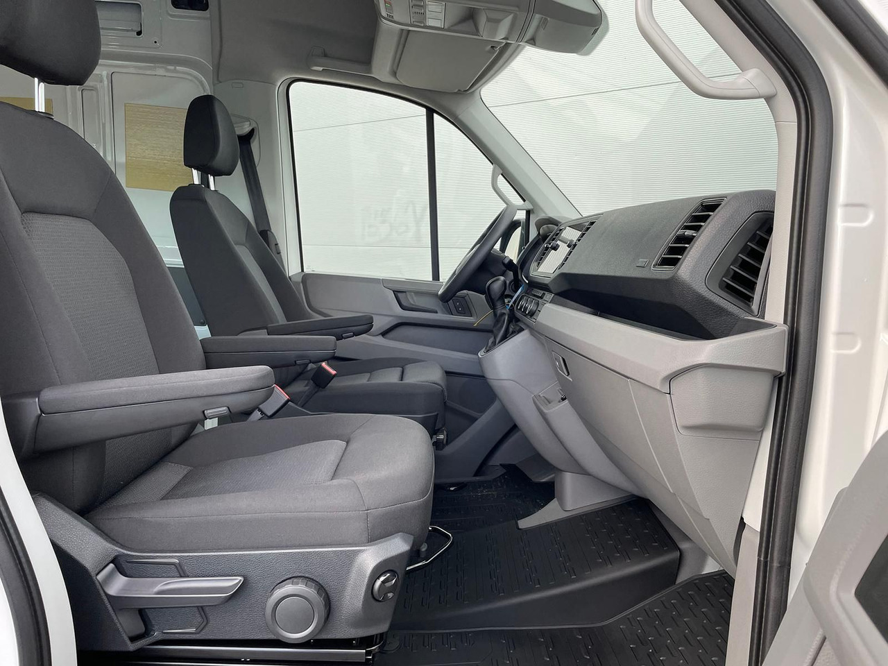 Mikrobuss MAN TGE 3.180 L3H3 Kasten ACC DAB 2xSchiebetür SITZH: pilt 29