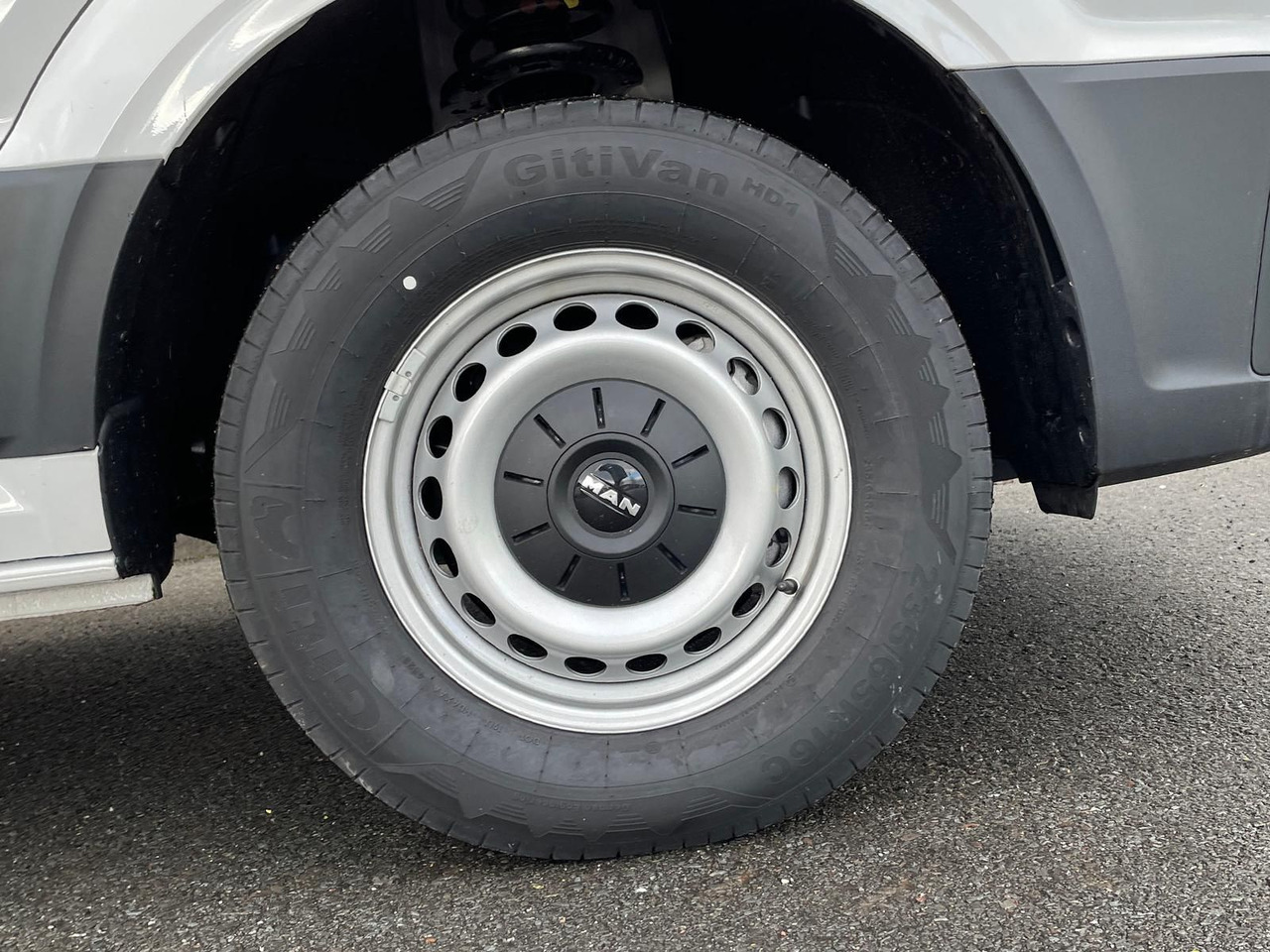 Mikrobuss MAN TGE 3.180 L3H3 Kasten ACC DAB 2xSchiebetür SITZH: pilt 32