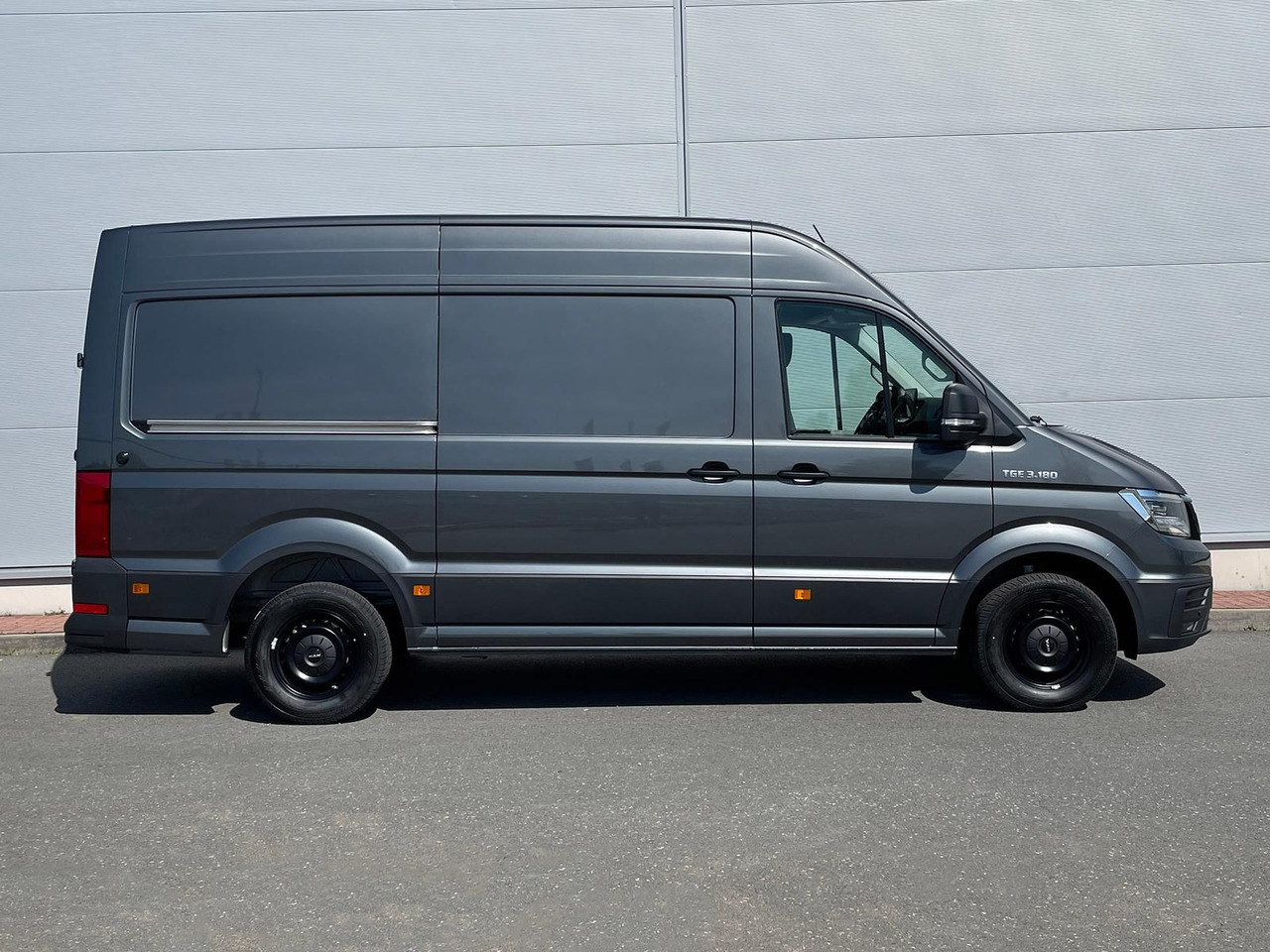 MAN TGE 3.180 L3H3 Kasten STANDHZ ACC NAVI KAMERA - Auto: pilt 5 MAN TGE 3.180 L3H3 Kasten STANDHZ ACC NAVI KAMERA - Auto: pilt 5