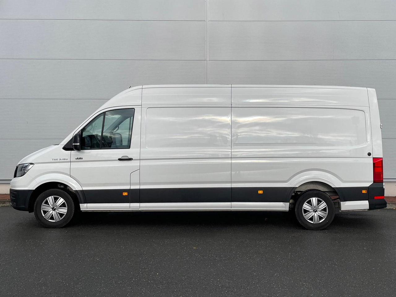 Auto MAN TGE 3.180 L4H3 Kasten 4x4 Autom LED ACC AHK: pilt 6