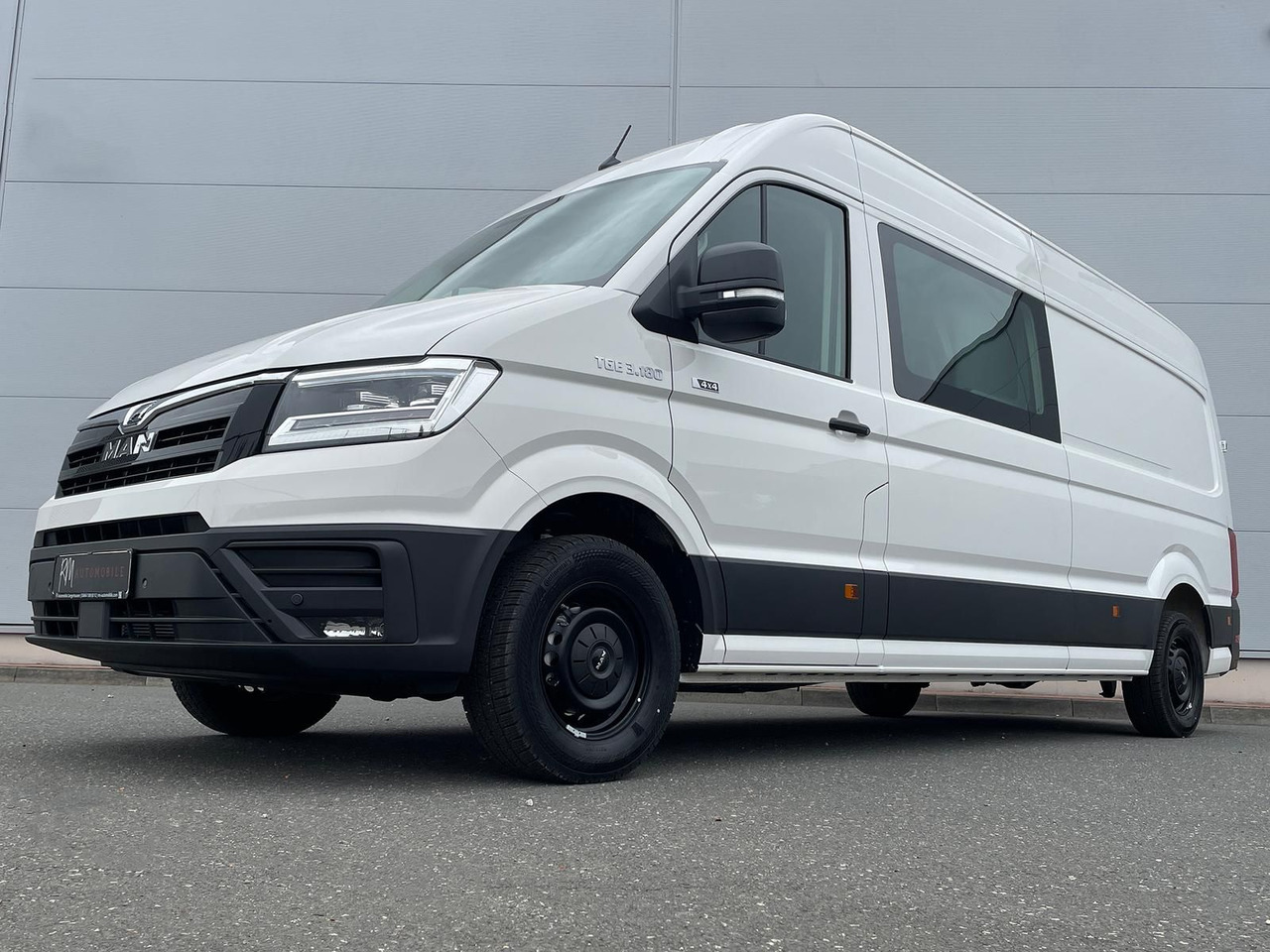 Auto MAN TGE 3.180 L4H3 MIXTO 4x4 Autom STANDH LED KAMERA: pilt 32 Auto MAN TGE 3.180 L4H3 MIXTO 4x4 Autom STANDH LED KAMERA: pilt 32