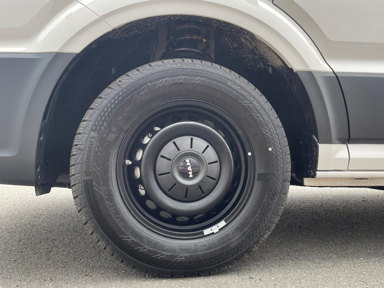 Auto MAN TGE 3.180 L4H3 MIXTO 4x4 Autom STANDH LED KAMERA: pilt 30 Auto MAN TGE 3.180 L4H3 MIXTO 4x4 Autom STANDH LED KAMERA: pilt 30