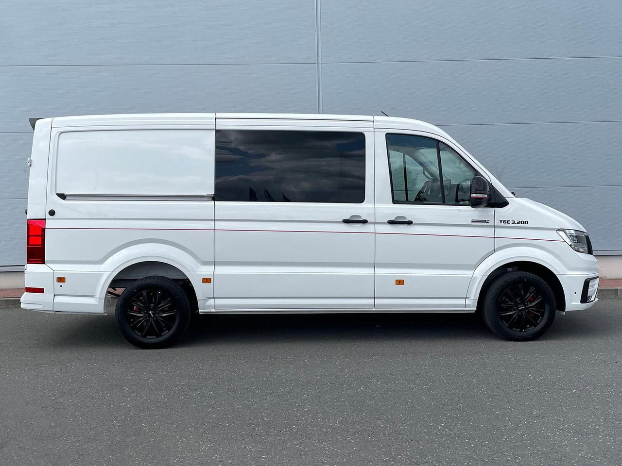 MAN TGE 3.200 L3H2 MIXTO 4x4 Individual S ACC STHZ - Kaubik, Meeskonnaauto: pilt 5 MAN TGE 3.200 L3H2 MIXTO 4x4 Individual S ACC STHZ - Kaubik, Meeskonnaauto: pilt 5