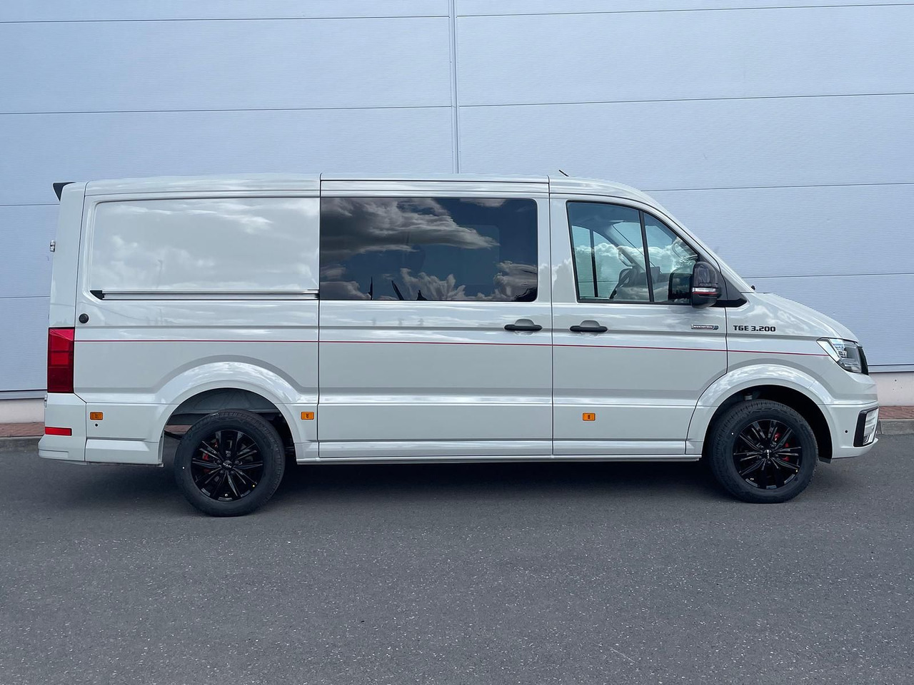 MAN TGE 3.200 L3H2 MIXTO 4x4 Individual S ACC STHZ - Kaubik, Meeskonnaauto: pilt 5 MAN TGE 3.200 L3H2 MIXTO 4x4 Individual S ACC STHZ - Kaubik, Meeskonnaauto: pilt 5