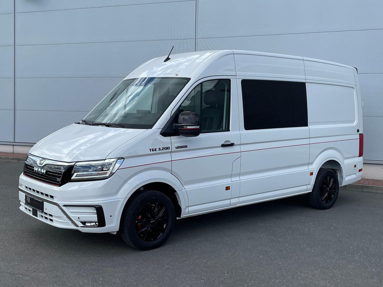 MAN TGE 3.200 L3H3 MIXTO 4x4 Individual S ACC STHZ - Kaubik, Meeskonnaauto: pilt 1 MAN TGE 3.200 L3H3 MIXTO 4x4 Individual S ACC STHZ - Kaubik, Meeskonnaauto: pilt 1