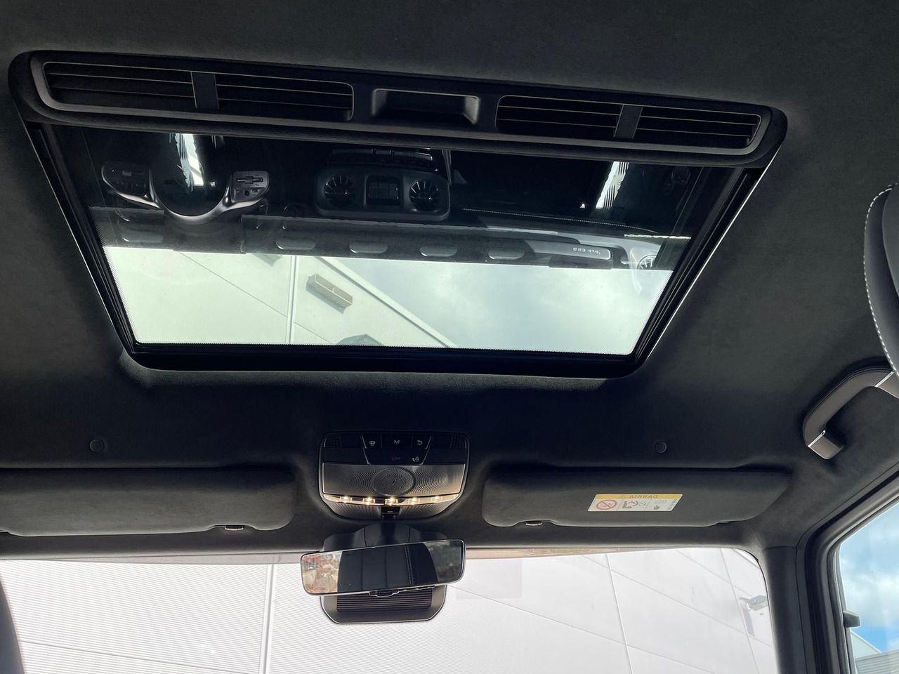 Maastur Mercedes-Benz AMG G 63 4x4² 360° LEDER SHD NIGHT BURMESTER: pilt 21 Maastur Mercedes-Benz AMG G 63 4x4² 360° LEDER SHD NIGHT BURMESTER: pilt 21