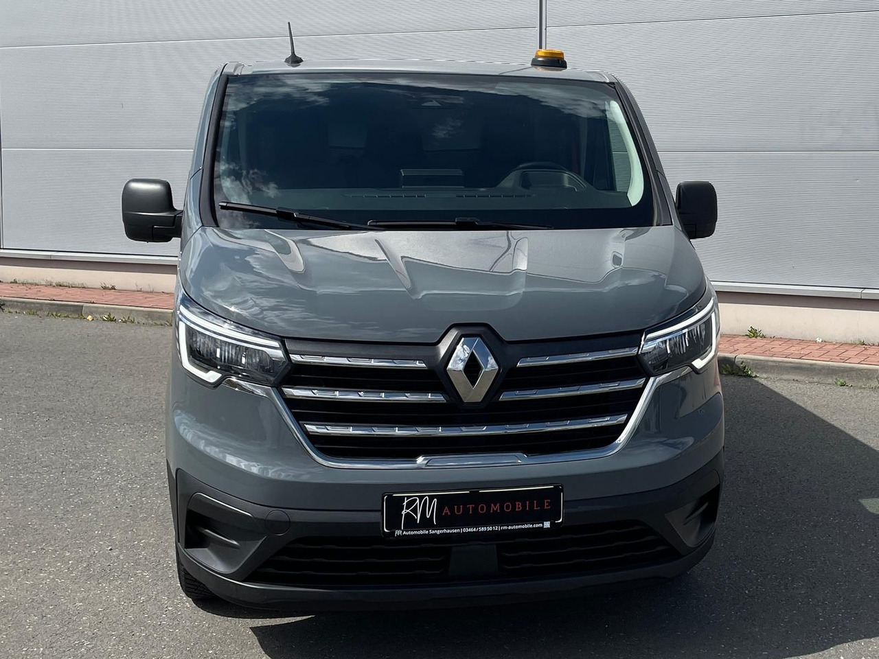 Renault Trafic Kasten RED EDITION L1H1 AHK LED DAB MFL - Mikrobuss: pilt 3 Renault Trafic Kasten RED EDITION L1H1 AHK LED DAB MFL - Mikrobuss: pilt 3