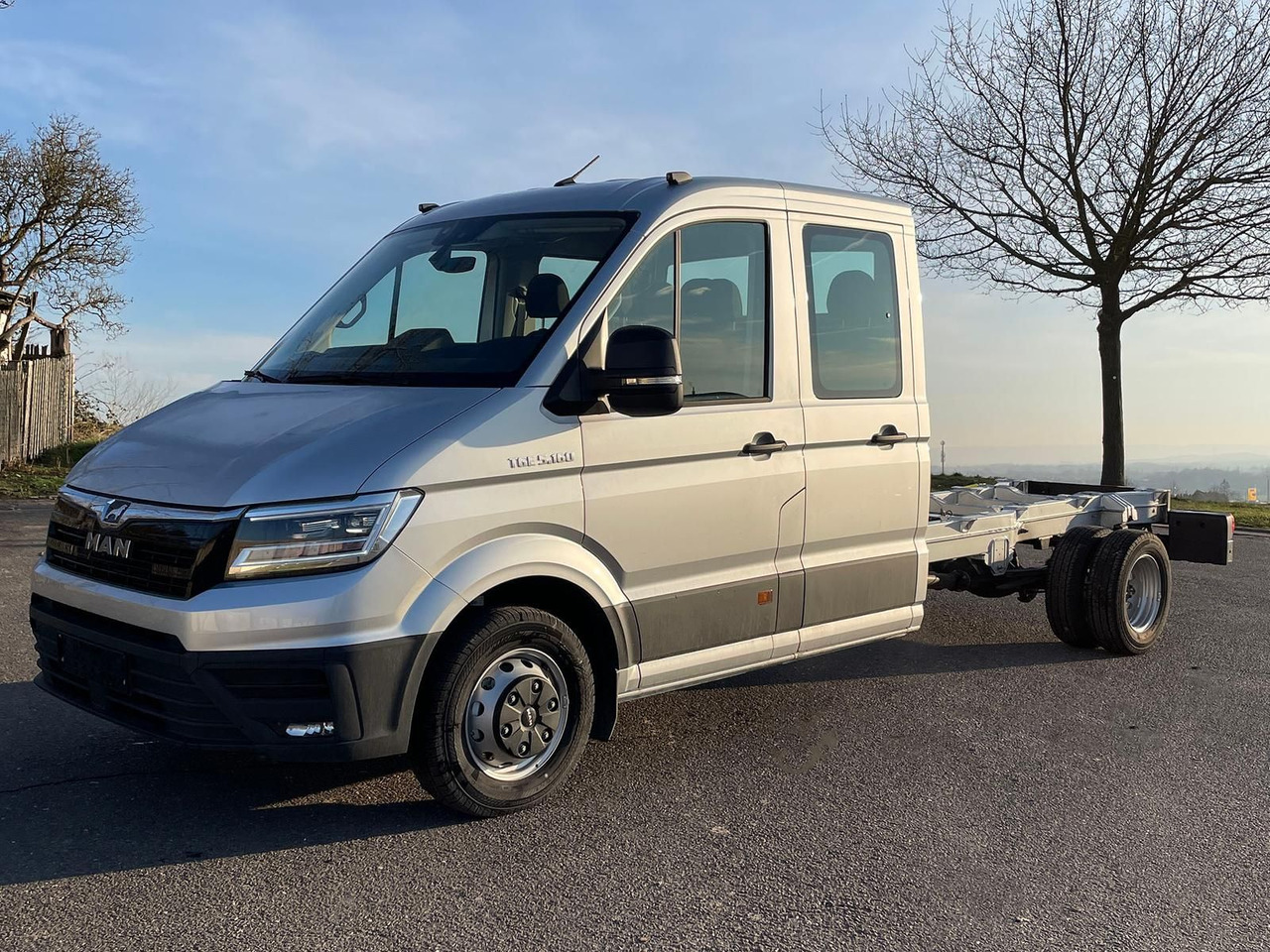 MAN TGE 5.160 Fahrgestell DOKA L4 AHK SITZHZ LED DAB - Tarbesõiduk, Meeskonnaauto: pilt 1 MAN TGE 5.160 Fahrgestell DOKA L4 AHK SITZHZ LED DAB - Tarbesõiduk, Meeskonnaauto: pilt 1