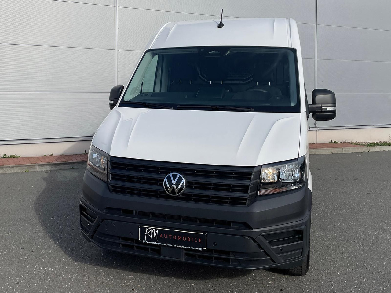 Volkswagen Crafter Kasten 35 L4H3 Autom. NAVI KAMERA KLIMA - Kaubik: pilt 4 Volkswagen Crafter Kasten 35 L4H3 Autom. NAVI KAMERA KLIMA - Kaubik: pilt 4