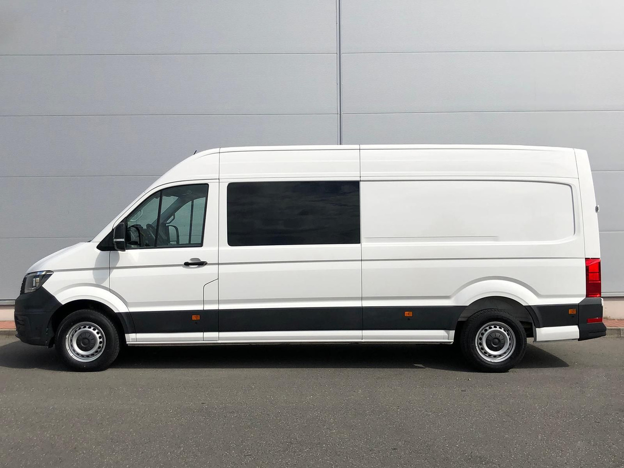 Volkswagen Crafter MIXTO 35 L4H3 KAMERA KLIMA SITZHZ DAB - Kaubik, Meeskonnaauto: pilt 5 Volkswagen Crafter MIXTO 35 L4H3 KAMERA KLIMA SITZHZ DAB - Kaubik, Meeskonnaauto: pilt 5