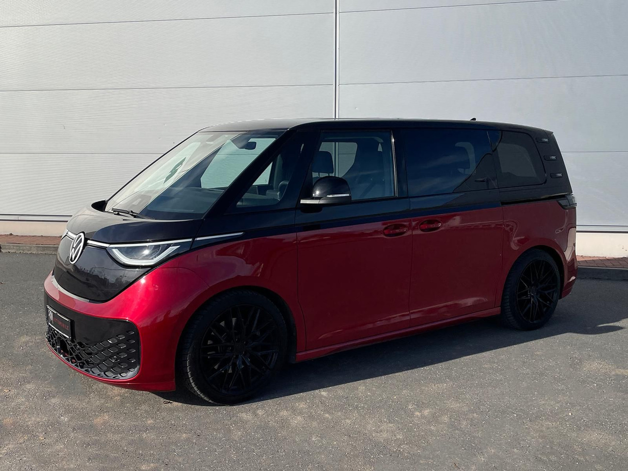 Volkswagen ID.Buzz KW Fahrwerk LM Felgen KLIMA PDC ACC DAB - Mikrobuss, Elektrikaubik: pilt 2 Volkswagen ID.Buzz KW Fahrwerk LM Felgen KLIMA PDC ACC DAB - Mikrobuss, Elektrikaubik: pilt 2