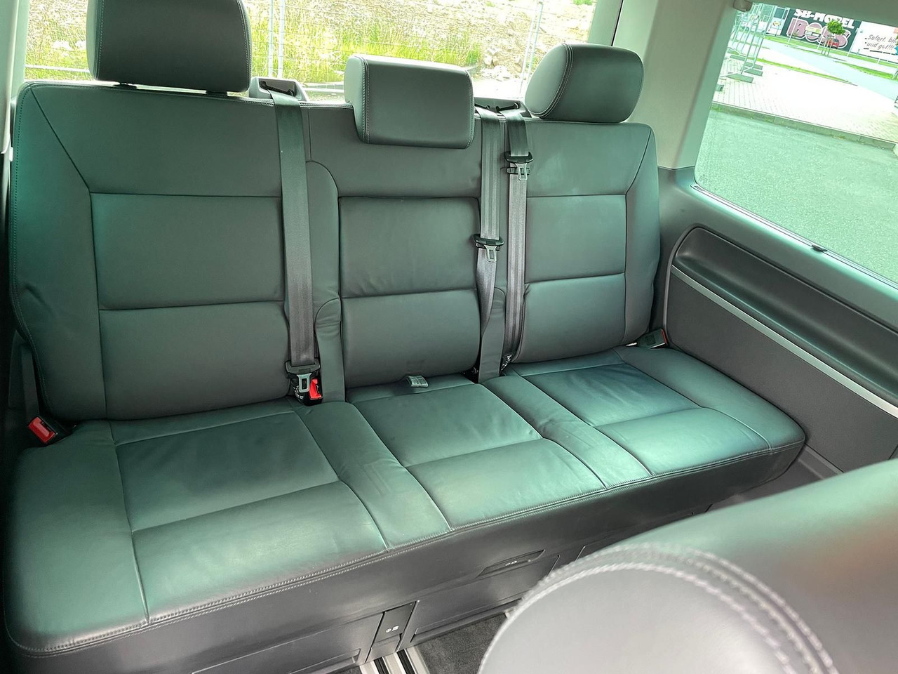 Mikrobuss Volkswagen T5 Multivan Highline 4M LEDER AHK MFL: pilt 13 Mikrobuss Volkswagen T5 Multivan Highline 4M LEDER AHK MFL: pilt 13