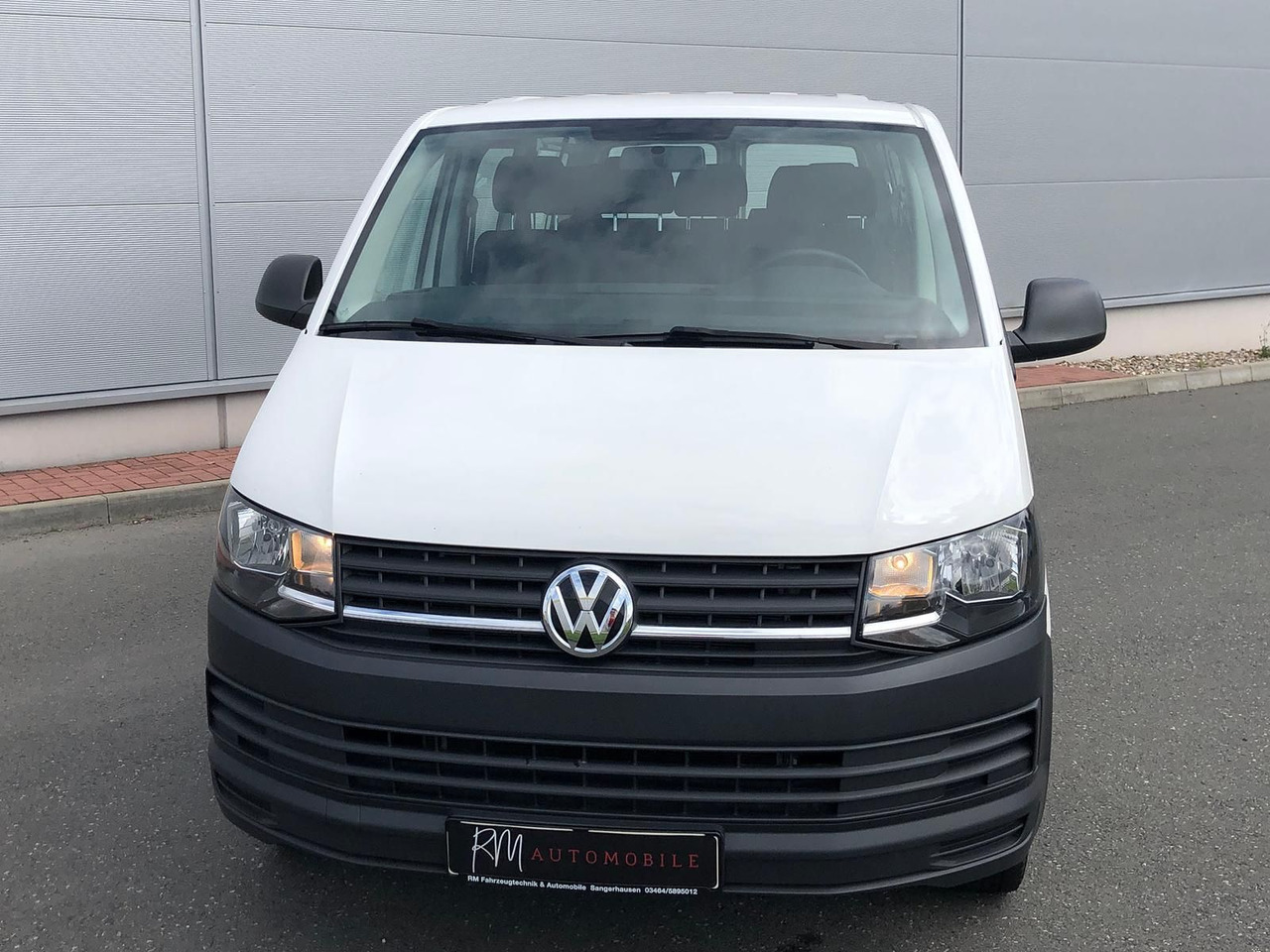 Volkswagen T6 Transporter 2.0 TDI Kombi lang 9-SITZE TEMP - Auto: pilt 4 Volkswagen T6 Transporter 2.0 TDI Kombi lang 9-SITZE TEMP - Auto: pilt 4