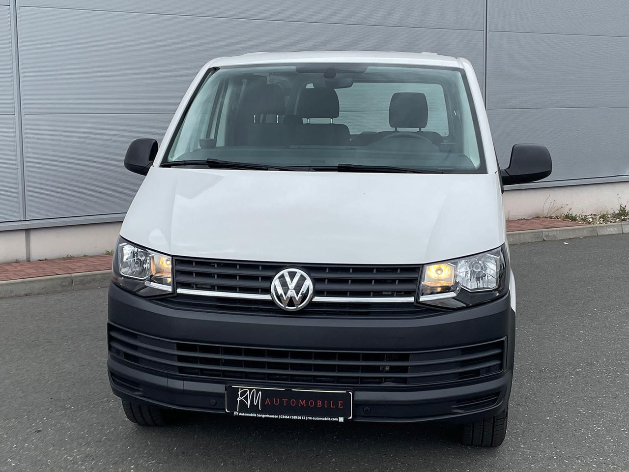 Volkswagen T6 Transporter 2.0 TDI PDC KLIMA - Kaubik: pilt 4 Volkswagen T6 Transporter 2.0 TDI PDC KLIMA - Kaubik: pilt 4