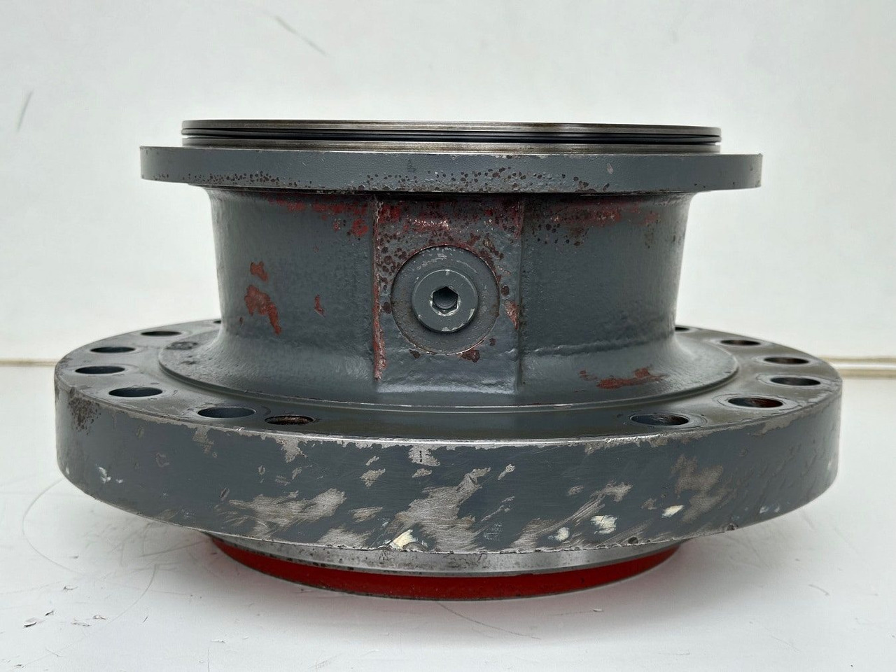Liebherr Abtriebswellengehäuse ID-Nr.90018934. A924 HL, A924, LH30 C, LH30 M, LH35 M, LH35 MT, R922. #ABTR.GEH.0767#0764# - Pöördemootor - Ehitusmasinad: pilt 3 Liebherr Abtriebswellengehäuse ID-Nr.90018934. A924 HL, A924, LH30 C, LH30 M, LH35 M, LH35 MT, R922. #ABTR.GEH.0767#0764# - Pöördemootor - Ehitusmasinad: pilt 3