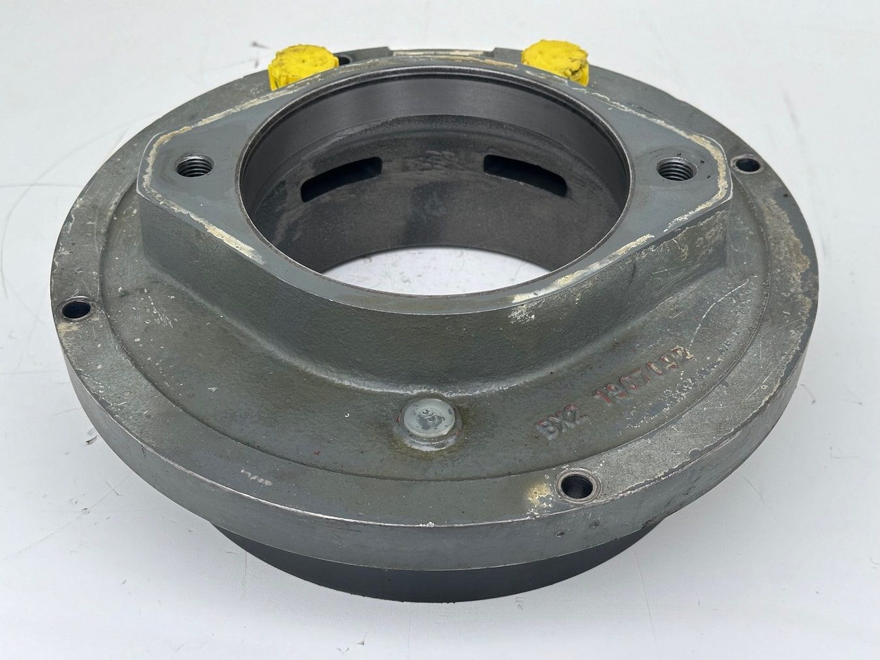 Liebherr Bremse ID-Nr.90209190. SAT300/282. LH40 C LH40 CP, LH40 M, LH40MP, LH50 CHR, LH50 CHRP, LH50 M, LH50 MHR, LH50 MHRP, LH50MT. #BR.1349# - Pöördemootor - Ehitusmasinad: pilt 2 Liebherr Bremse ID-Nr.90209190. SAT300/282. LH40 C LH40 CP, LH40 M, LH40MP, LH50 CHR, LH50 CHRP, LH50 M, LH50 MHR, LH50 MHRP, LH50MT. #BR.1349# - Pöördemootor - Ehitusmasinad: pilt 2