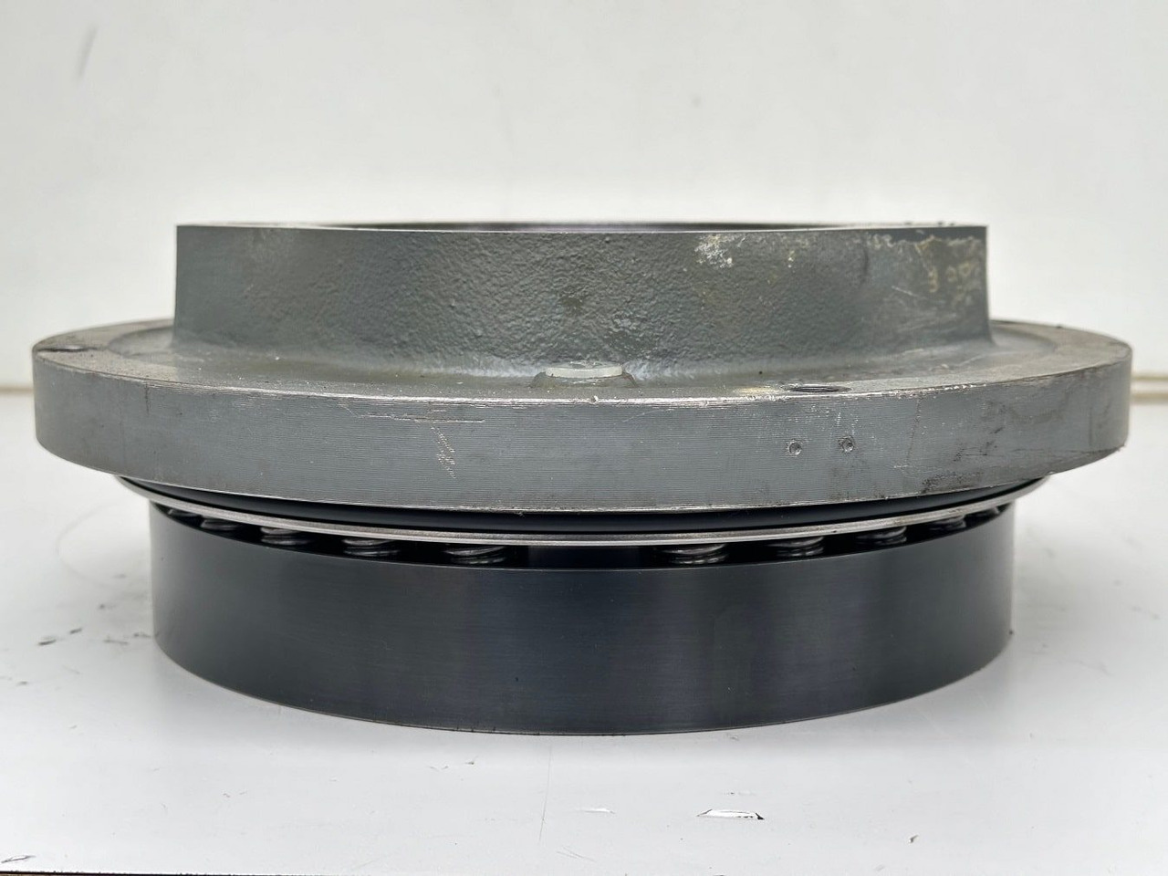 Liebherr Bremse ID-Nr.90209190. SAT300/282. LH40 C LH40 CP, LH40 M, LH40MP, LH50 CHR, LH50 CHRP, LH50 M, LH50 MHR, LH50 MHRP, LH50MT. #BR.1349# - Pöördemootor - Ehitusmasinad: pilt 3 Liebherr Bremse ID-Nr.90209190. SAT300/282. LH40 C LH40 CP, LH40 M, LH40MP, LH50 CHR, LH50 CHRP, LH50 M, LH50 MHR, LH50 MHRP, LH50MT. #BR.1349# - Pöördemootor - Ehitusmasinad: pilt 3