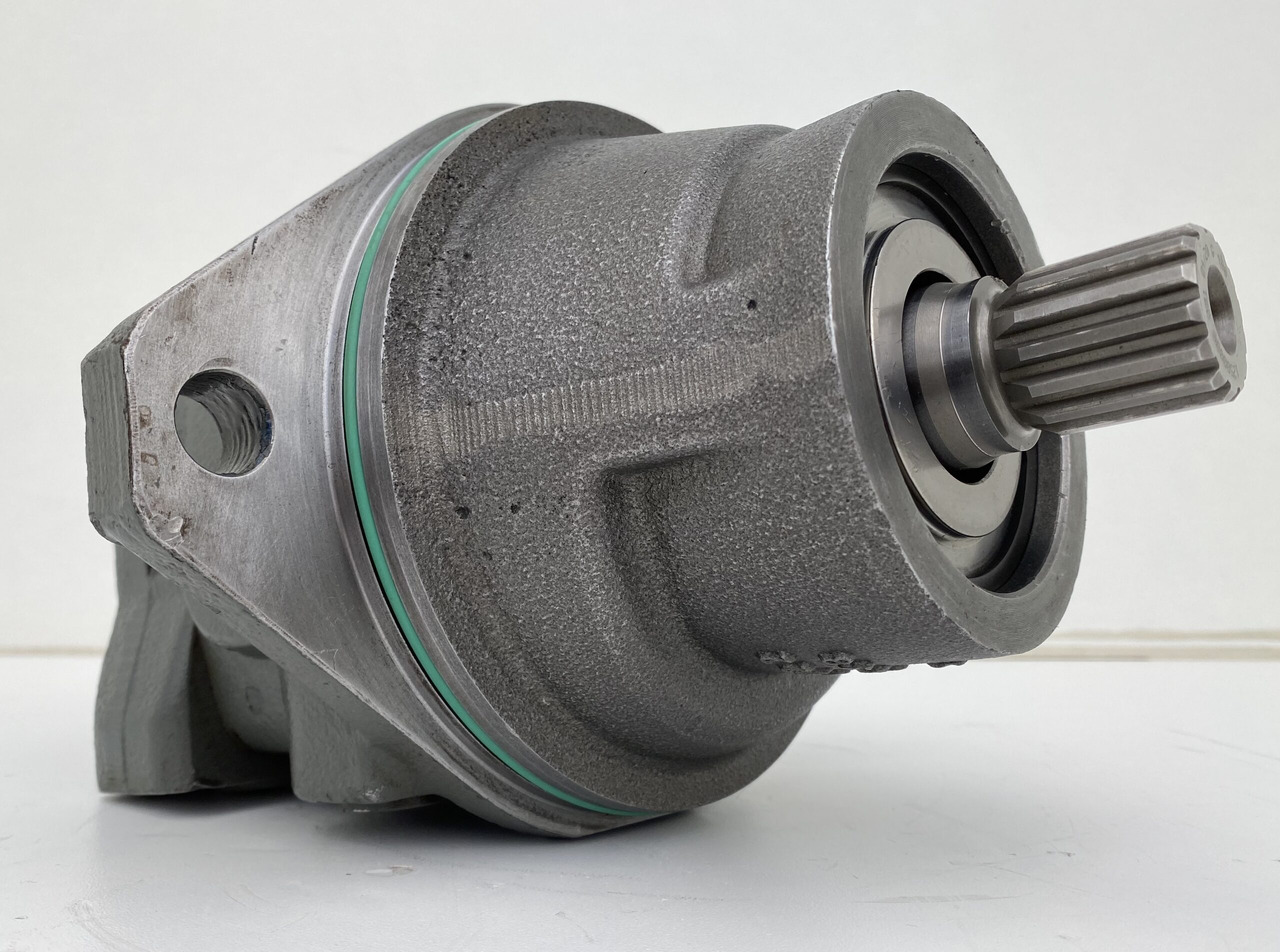 Liebherr Hydraulikeinbaumotor FMF045, ID-Nr.10132702. A924,LH30C,LH30M,LH35M,LH35MT,LH40C,LH40CP,LH40M,LH40MP,LH50CHR,LH50M,LH50MHR,LH50MT. #07110# - Hüdrauliline mootor - Ratastel ekskavaator: pilt 5 Liebherr Hydraulikeinbaumotor FMF045, ID-Nr.10132702. A924,LH30C,LH30M,LH35M,LH35MT,LH40C,LH40CP,LH40M,LH40MP,LH50CHR,LH50M,LH50MHR,LH50MT. #07110# - Hüdrauliline mootor - Ratastel ekskavaator: pilt 5