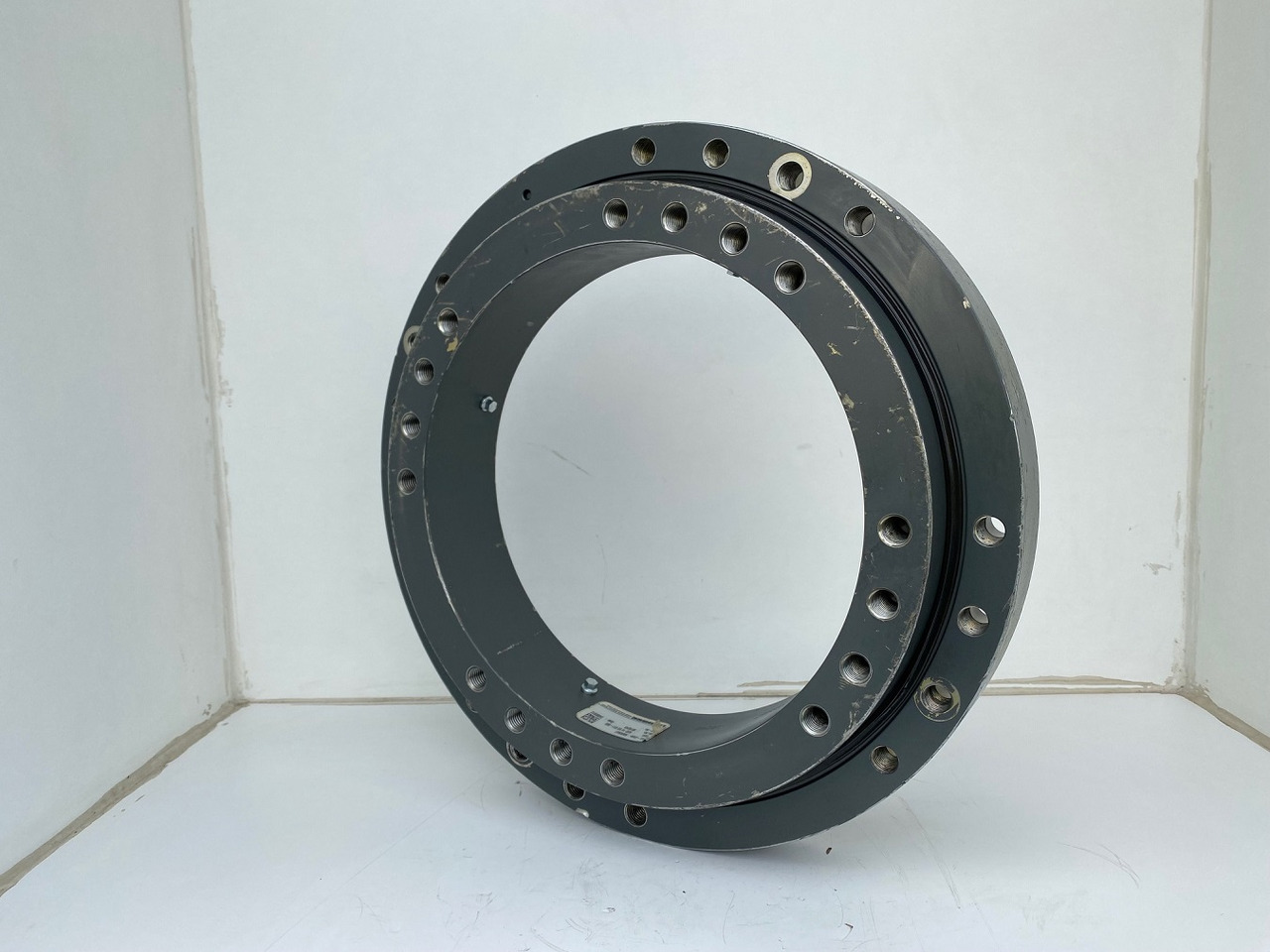 Liebherr Kugeldrehverbindung Typ:KUD 14 V0 011-000. ID-Nr.90000667. TA230 - Pöördrõngas - Ehitusmasinad: pilt 5 Liebherr Kugeldrehverbindung Typ:KUD 14 V0 011-000. ID-Nr.90000667. TA230 - Pöördrõngas - Ehitusmasinad: pilt 5