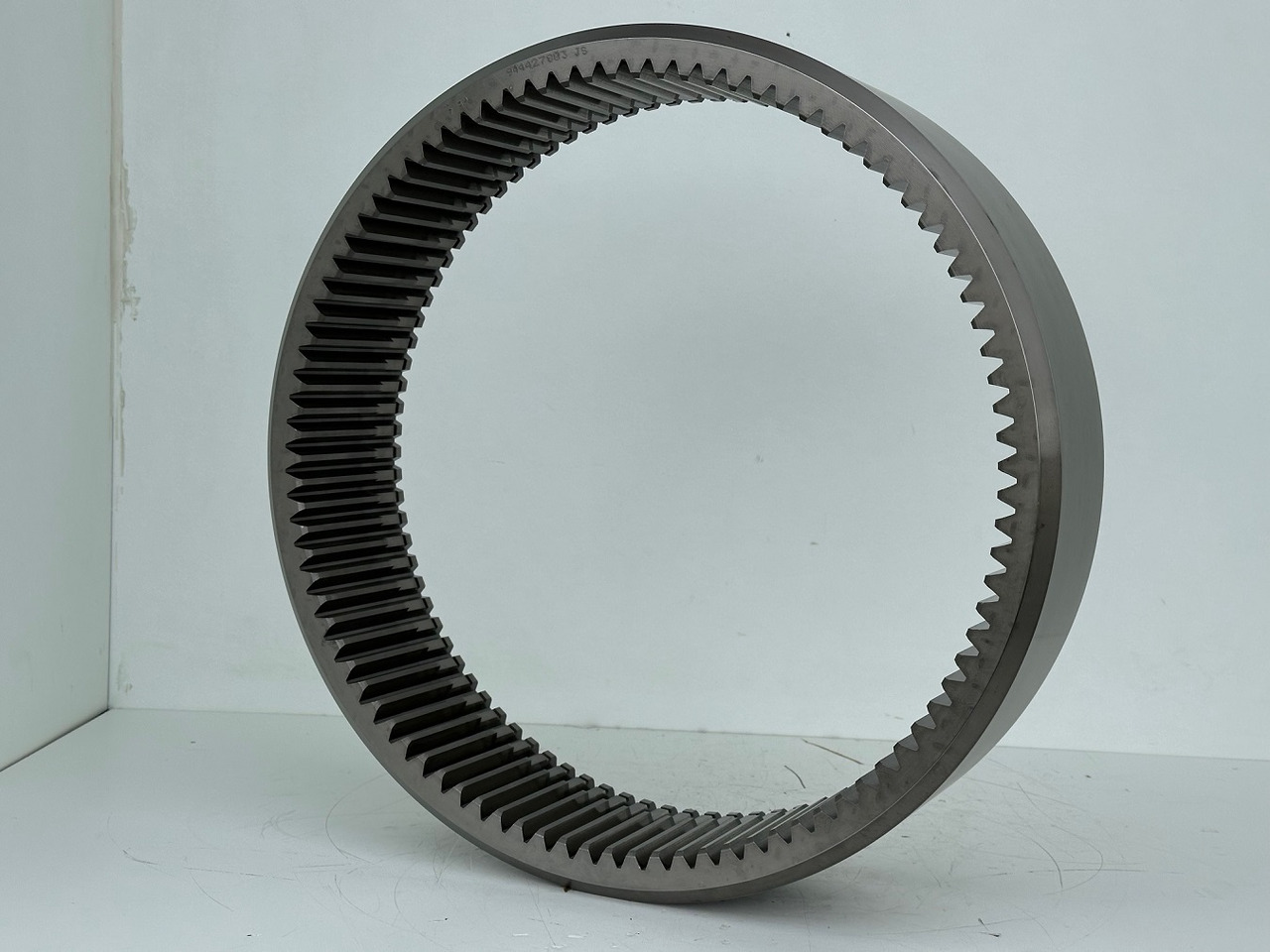 Liebherr Original Innenrad ID-Nr.944427803. FAT500E502,FAT500E503,FAT500E517,FAT500E518,FAT500F522,FAT500F522,FAT500F528,FAT500F529.PR734,PR73605,PR7363,PR7364,PR736,RL44,RL46,RL463. #944427803.31.07# - Veomootor - Ehitusmasinad: pilt 3 Liebherr Original Innenrad ID-Nr.944427803. FAT500E502,FAT500E503,FAT500E517,FAT500E518,FAT500F522,FAT500F522,FAT500F528,FAT500F529.PR734,PR73605,PR7363,PR7364,PR736,RL44,RL46,RL463. #944427803.31.07# - Veomootor - Ehitusmasinad: pilt 3