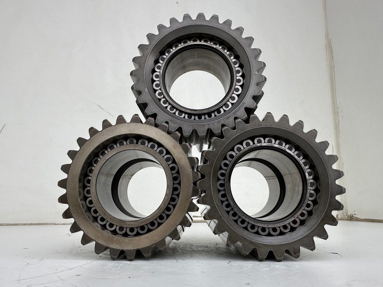 Liebherr Planetenrad ID-Nr.90024935. FAT400P112 - FAT400P130 - FAT400P139. R926, R928, R930, R934, R936, R938, R940, R944, R946, R950 T. #0992#0792# - Jõuülekanne - Ehitusmasinad: pilt 5 Liebherr Planetenrad ID-Nr.90024935. FAT400P112 - FAT400P130 - FAT400P139. R926, R928, R930, R934, R936, R938, R940, R944, R946, R950 T. #0992#0792# - Jõuülekanne - Ehitusmasinad: pilt 5