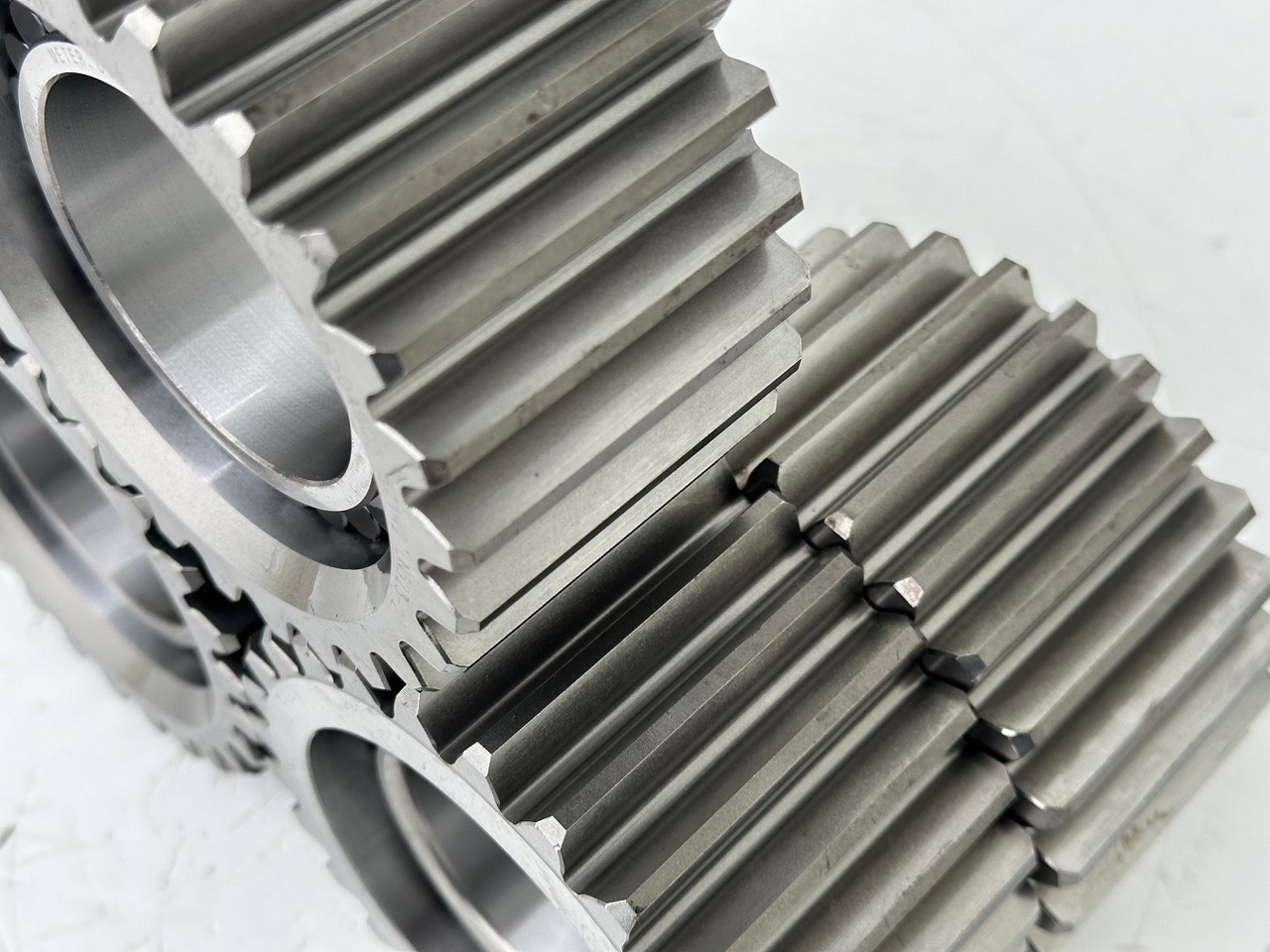 Liebherr Planetenrad ID-Nr.90024935. FAT400P112 - FAT400P130 - FAT400P139. R926, R928, R930, R934, R936, R938, R940, R944, R946, R950 T. #90024935.20.01# - Veomootor - Ehitusmasinad: pilt 3 Liebherr Planetenrad ID-Nr.90024935. FAT400P112 - FAT400P130 - FAT400P139. R926, R928, R930, R934, R936, R938, R940, R944, R946, R950 T. #90024935.20.01# - Veomootor - Ehitusmasinad: pilt 3