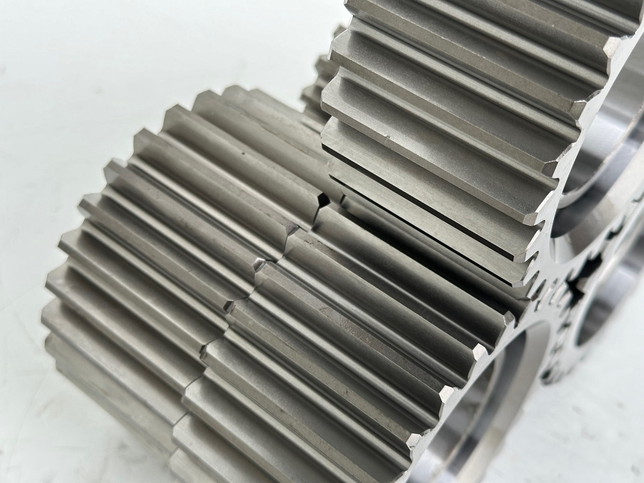 Liebherr Planetenrad ID-Nr.90024935. FAT400P112 - FAT400P130 - FAT400P139. R926, R928, R930, R934, R936, R938, R940, R944, R946, R950 T. #90024935.20.01# - Veomootor - Ehitusmasinad: pilt 5 Liebherr Planetenrad ID-Nr.90024935. FAT400P112 - FAT400P130 - FAT400P139. R926, R928, R930, R934, R936, R938, R940, R944, R946, R950 T. #90024935.20.01# - Veomootor - Ehitusmasinad: pilt 5