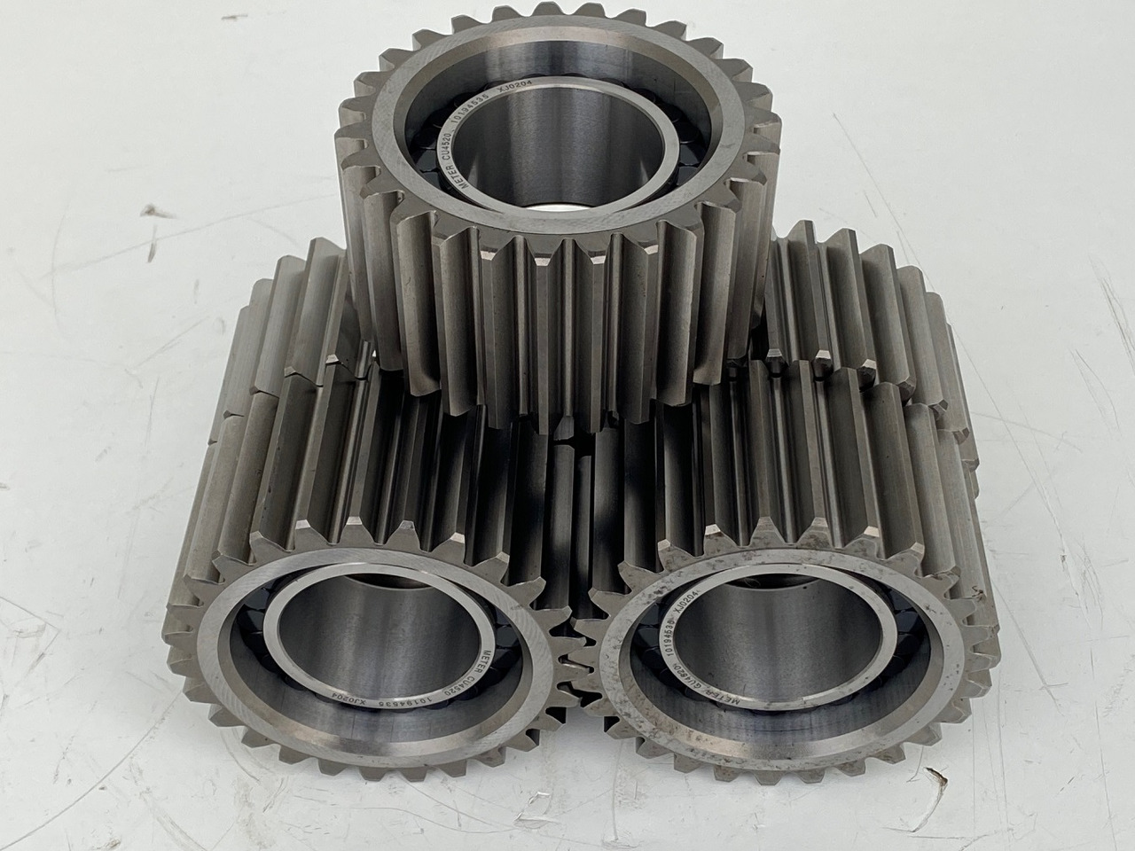 Liebherr Planetenrad ID-Nr.90205840. FAT350P126 - FAT350P138. R920 - R922 - R924 - R925 - R926 - R930 T. #PL24.02.1# - Veomootor - Ehitusmasinad: pilt 3 Liebherr Planetenrad ID-Nr.90205840. FAT350P126 - FAT350P138. R920 - R922 - R924 - R925 - R926 - R930 T. #PL24.02.1# - Veomootor - Ehitusmasinad: pilt 3