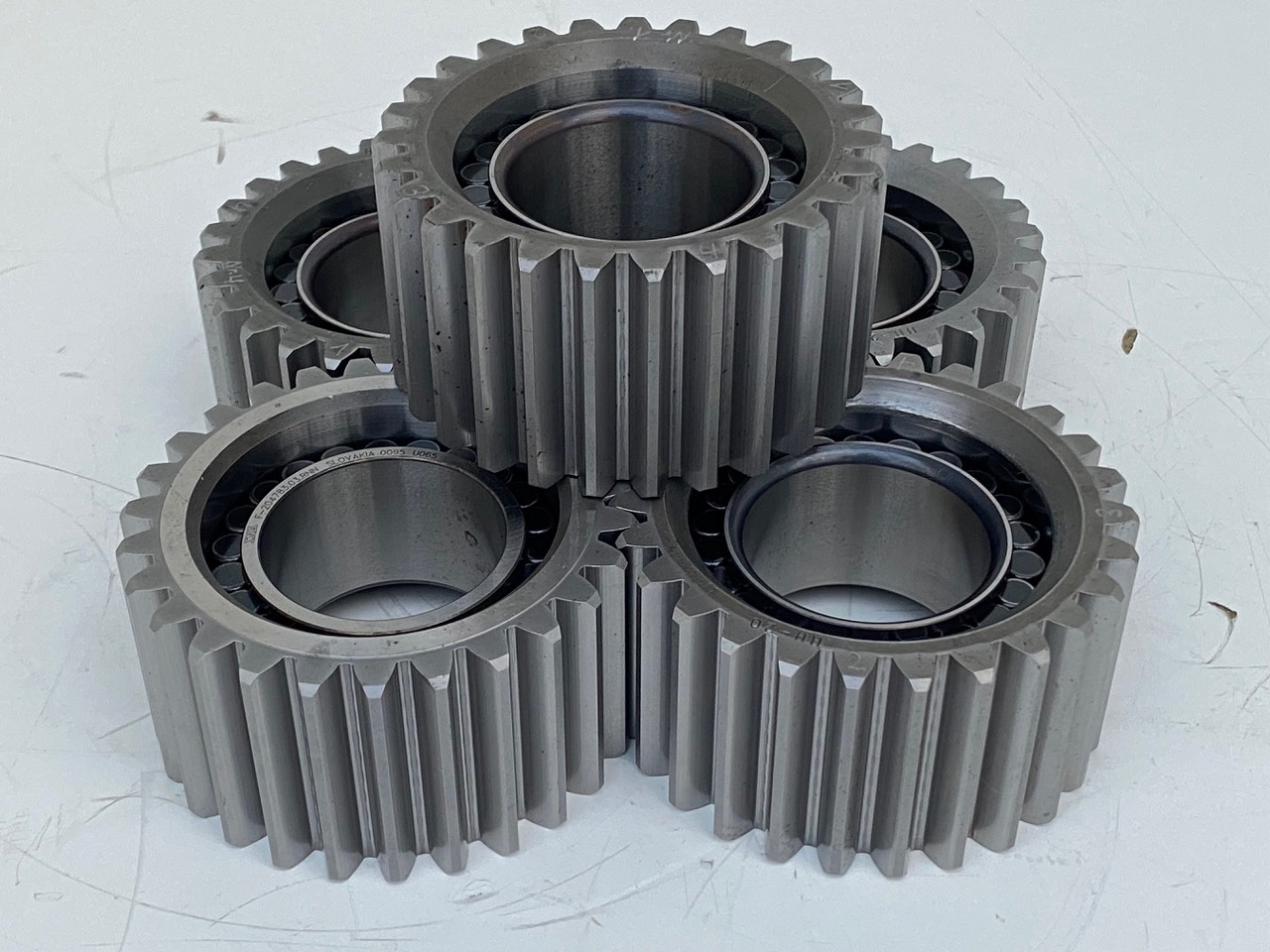 Liebherr Planetenrad ID-Nr.90205840. FAT350P126 - FAT350P138. R920 - R922 - R924 - R925 - R926 - R930 T. #PL24.02.2# - Veomootor - Ehitusmasinad: pilt 2 Liebherr Planetenrad ID-Nr.90205840. FAT350P126 - FAT350P138. R920 - R922 - R924 - R925 - R926 - R930 T. #PL24.02.2# - Veomootor - Ehitusmasinad: pilt 2