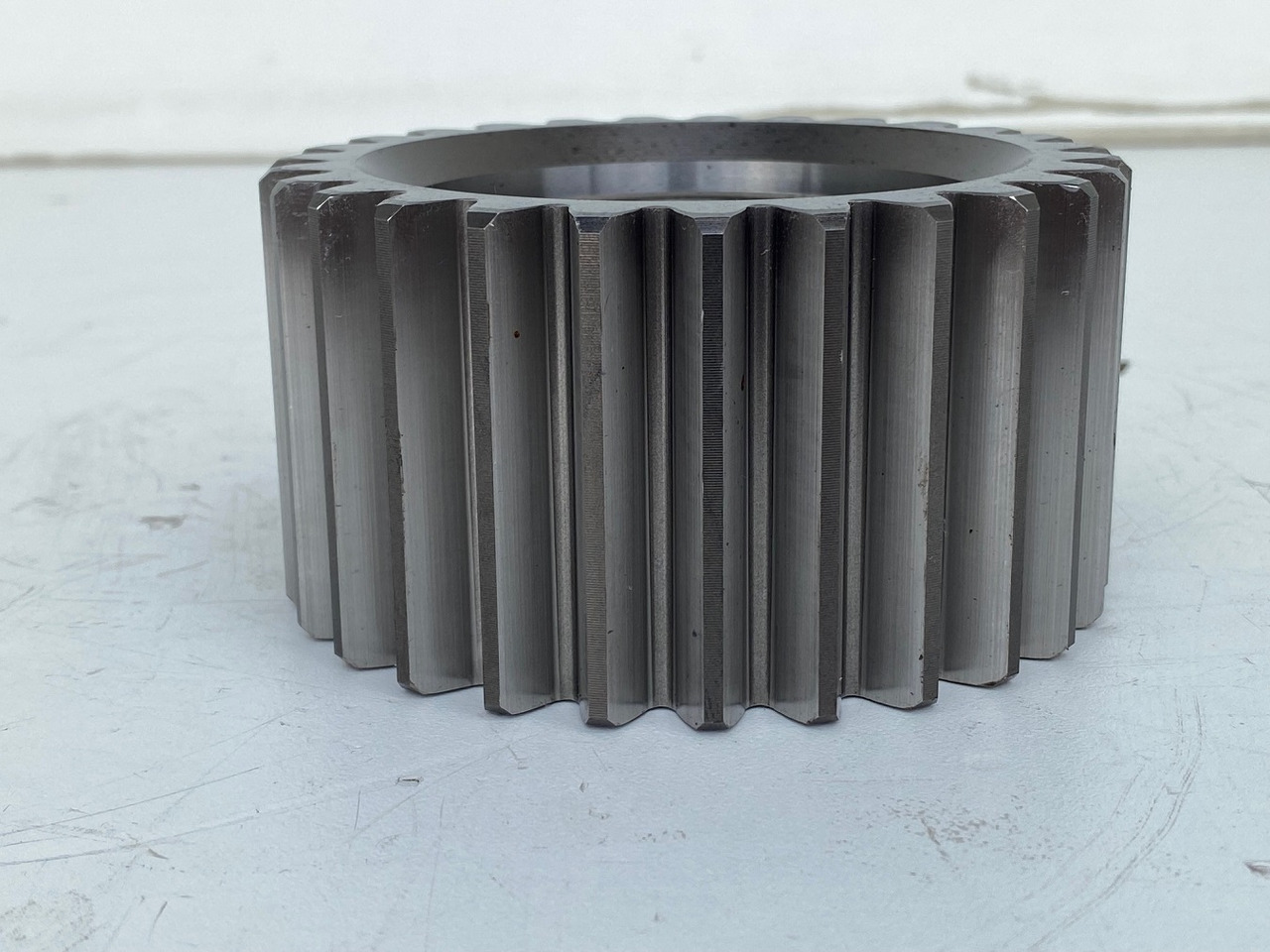 Liebherr Planetenrad ID-Nr.90205840. FAT350P126 - FAT350P138. R920 - R922 - R924 - R925 - R926 - R930 T. #PL25.02.2# - Veomootor - Ehitusmasinad: pilt 3 Liebherr Planetenrad ID-Nr.90205840. FAT350P126 - FAT350P138. R920 - R922 - R924 - R925 - R926 - R930 T. #PL25.02.2# - Veomootor - Ehitusmasinad: pilt 3