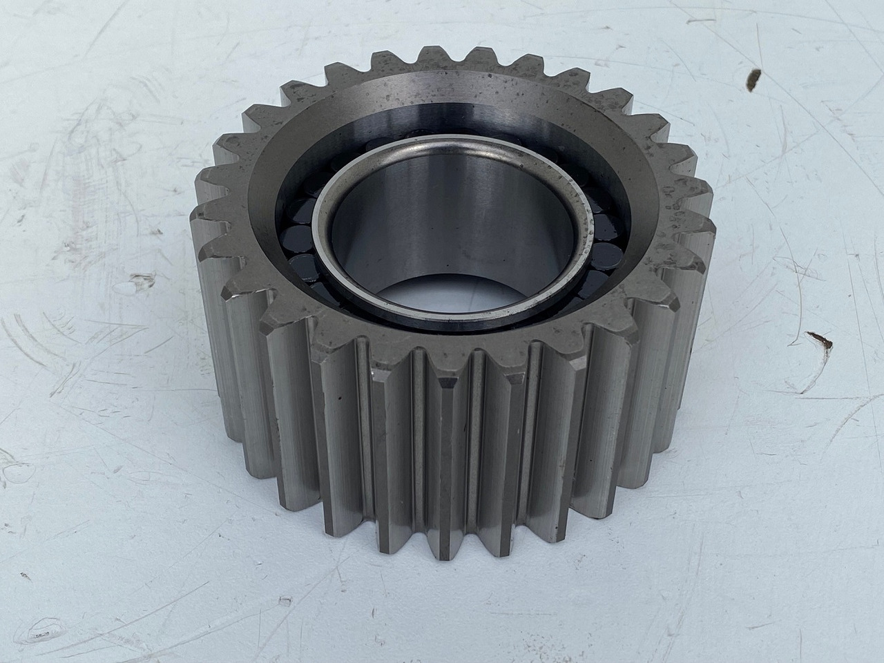 Liebherr Planetenrad ID-Nr.90205840. FAT350P126 - FAT350P138. R920 - R922 - R924 - R925 - R926 - R930 T. #PL25.02.2# - Veomootor - Ehitusmasinad: pilt 2 Liebherr Planetenrad ID-Nr.90205840. FAT350P126 - FAT350P138. R920 - R922 - R924 - R925 - R926 - R930 T. #PL25.02.2# - Veomootor - Ehitusmasinad: pilt 2