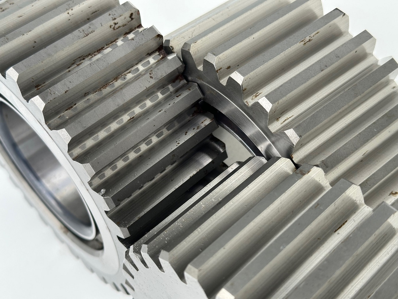 Liebherr Planetenrad ID-Nr.9443844 - ID-Nr.944384403. FAT450 - FAT450P004. LH60, LH80, ER944, LOS944, LOS954, R944, R954. #944384503.15.11# - Veomootor - Ehitusmasinad: pilt 4 Liebherr Planetenrad ID-Nr.9443844 - ID-Nr.944384403. FAT450 - FAT450P004. LH60, LH80, ER944, LOS944, LOS954, R944, R954. #944384503.15.11# - Veomootor - Ehitusmasinad: pilt 4